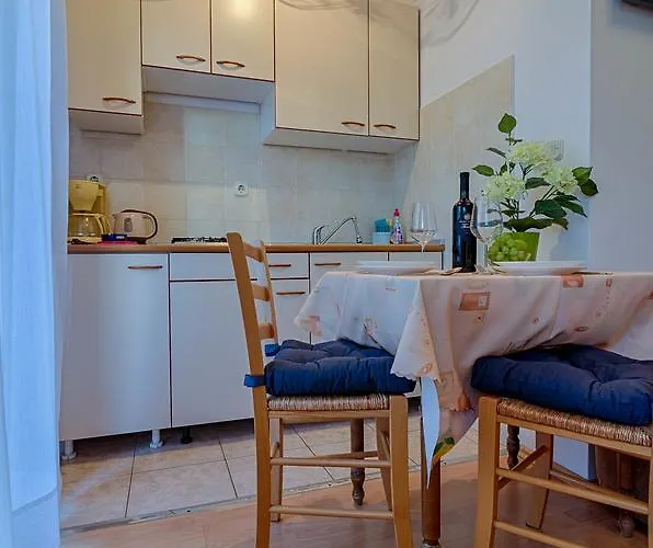 Apartment Ana
