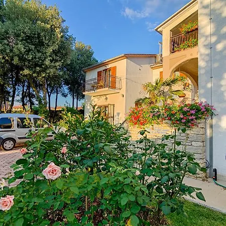 Ana Apartment Pula