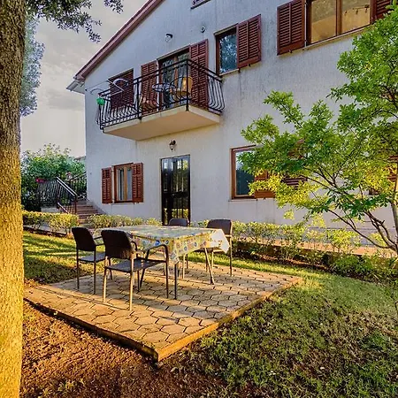 Apartman Ana Pula